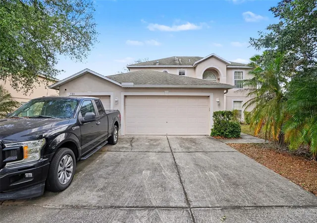 2nd image of 720 Valrico Hills Ln, Valrico, FL 33594 | MLS# W7884632
