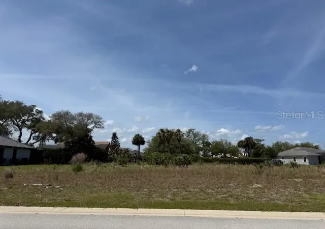 1st image of 73 Old Oak S Dr, Palm Coast, FL 32137 | MLS# FC317545