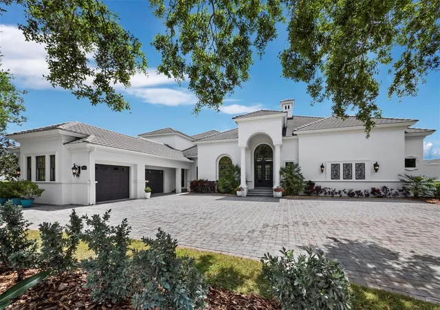 Photo 1 of Single family home for sale at 3129 Founders Clb Dr, Sarasota, FL 34240 | MLS# A4689202 | Listing updated on 2026-04-10