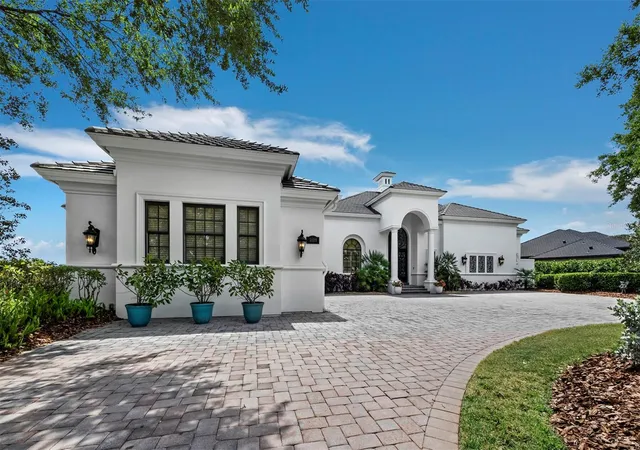 Photo 2 of Single family home for sale at 3129 Founders Clb Dr, Sarasota, FL 34240 | MLS# A4689202 | Listing updated on 2026-04-10