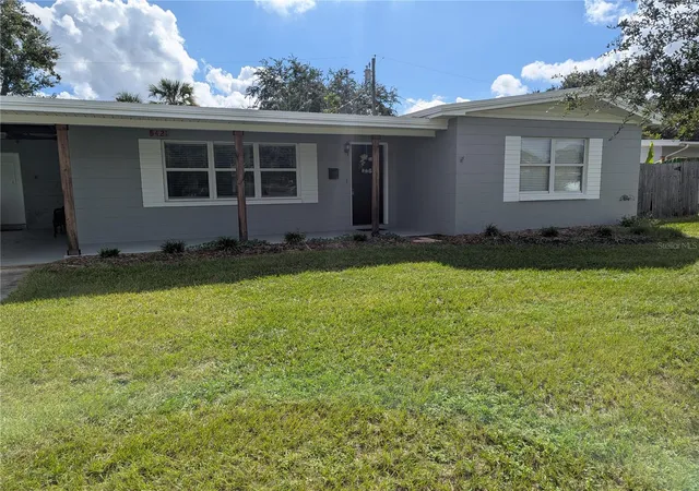 Photo 3 of Single family home for sale at 5421 Alloway St, Orlando, FL 32810 | MLS# O6397101 | Listing updated on 2026-09-22