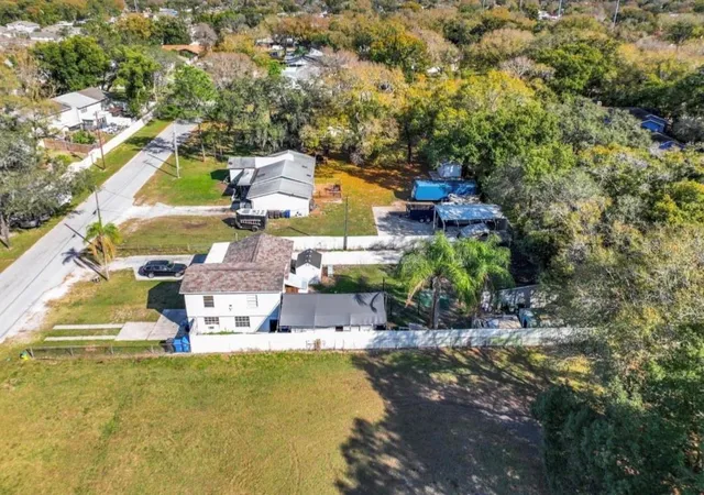 Photo 2 of Single family home for sale at 3408 River Cvs Dr, Tampa, FL 33614 | MLS# TB8495066 | Listing updated on 2026-07-06