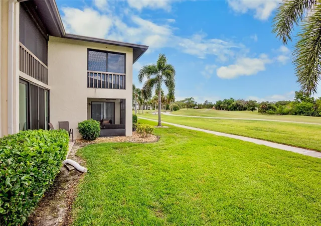 Photo 3 of Condo for sale at 4623 Longwater Chase #112 Bldg J, Sarasota, FL 34235 | MLS# A4689212 | Listing updated on 2026-10-03
