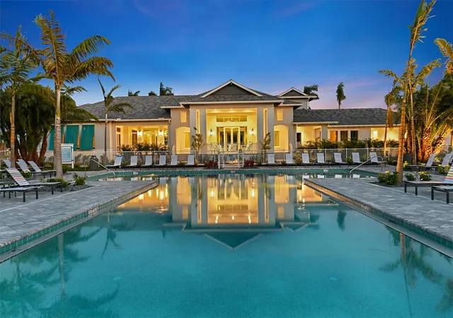 Photo 2 of Townhouse for sale at 6072 Dry Tortugas Dr, Sarasota, FL 34241 | MLS# A4689221 | Listing updated on 2026-10-06