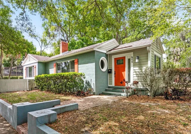 Photo 1 of Single family home for sale at 600 Vassar St, Orlando, FL 32804 | MLS# O6397155 | Listing updated on 2026-09-24