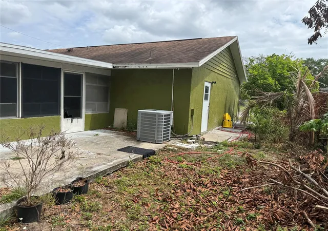10th image of 1410 Monitor Ave, Orlando, FL 32818 | MLS# O6397157