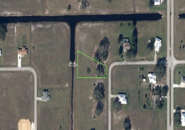Photo 2 of Land for sale at 432 Mirador Dr, Sebring, FL 33876 | MLS# S5147364 | Listing updated on 2026-04-08
