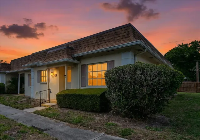 2nd image of 1611 S Lake Ave #1, Clearwater, FL 33756 | MLS# TB8495127