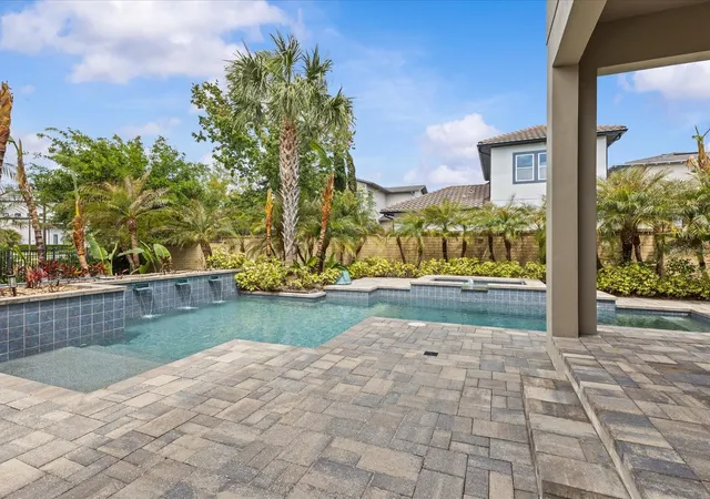 Photo 1 of Single family home for sale at 8153 Bellow St, Orlando, FL 32827 | MLS# O6397182 | Listing updated on 2026-09-16
