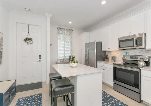 Photo 3 of Condo for sale at 18028 Gawthrop Dr #403, Bradenton, FL 34211 | MLS# A4689228 | Listing updated on 2026-09-13