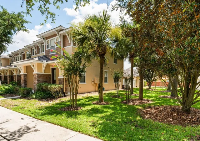 Photo 2 of Townhouse for sale at 7327 Millstone St, Windermere, FL 34786 | MLS# O6397203 | Listing updated on 2026-08-29