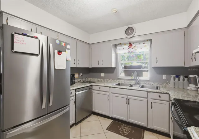 Photo 2 of Single family home for sale at 601 N Peach St, Bunnell, FL 32110 | MLS# V4948400 | Listing updated on 2026-08-08