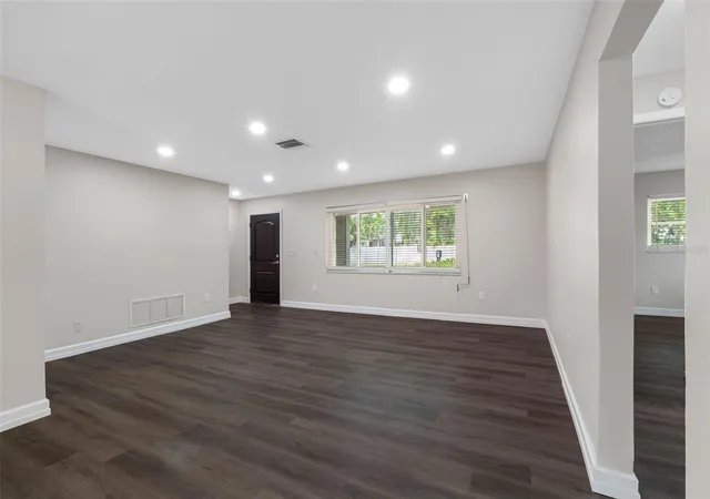 Photo 4 of Single family home for sale at 624 Orange St, Palm Harbor, FL 34683 | MLS# TB8495195 | Listing updated on 2026-09-24