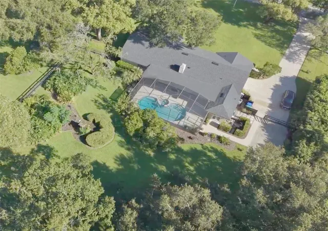 Photo 4 of Single family home for sale at 14140 Country Est Dr, Winter Garden, FL 34787 | MLS# O6397262 | Listing updated on 2026-08-30