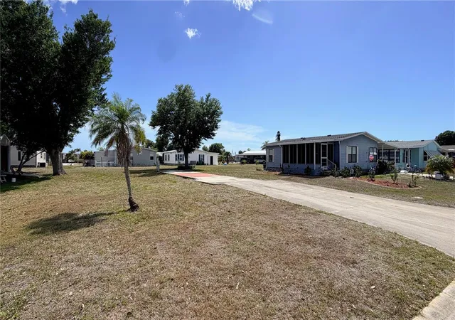 Photo 2 of Land for sale at 8437 Nighthawk Dr, Englewood, FL 34224 | MLS# A4689254 | Listing updated on 2026-10-03