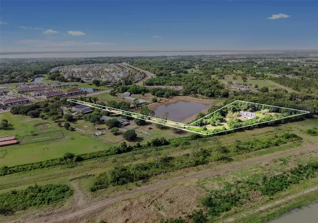 Photo 2 of Land for sale at 4385 Boggy Crk Rd, Kissimmee, FL 34744 | MLS# O6397271 | Listing updated on 2026-04-09