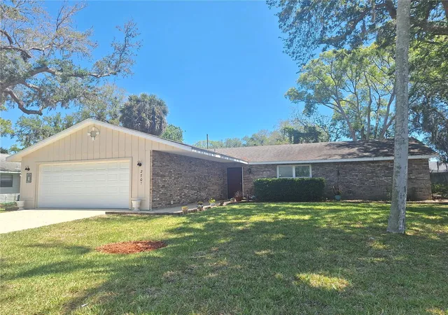 Photo 2 of Single family home for sale at 2707 Pine Tree Dr, Edgewater, FL 32141 | MLS# NS1087891 | Listing updated on 2026-09-14