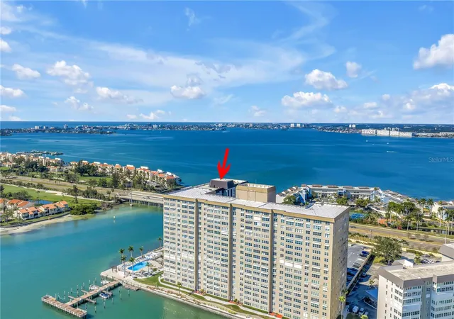 Homes for sale in Saint Petersburg, FL | 5220 Brittany Drive, Saint Petersburg, FL 33715 | Houzeo