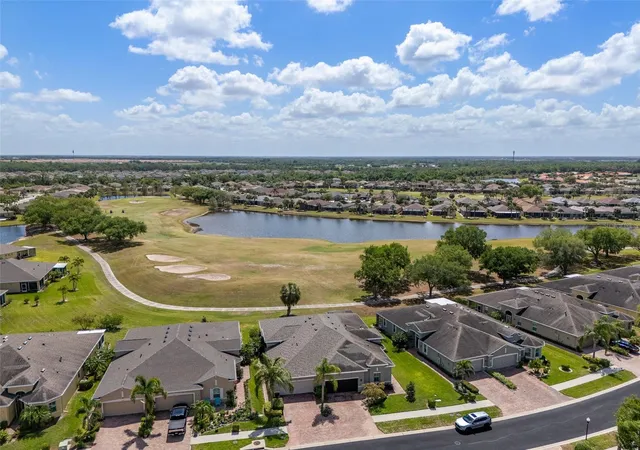 3rd image of 718 Chipper Dr, Sun City Center, FL 33573 | MLS# TB8495290