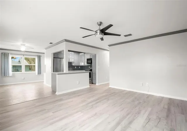 3rd image of 1904 Canterbury Ln #13, Sun City Center, FL 33573 | MLS# TB8495310