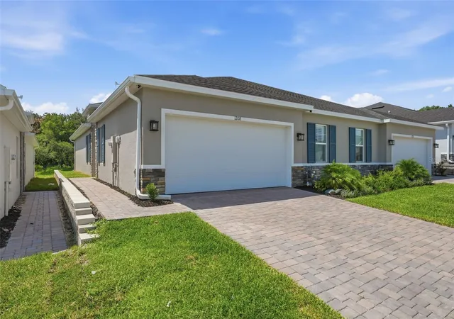 Homes for sale in Lady Lake, FL | 1208 Turtle Island Rd, Lady Lake, FL 32159 | MLS# NS1087894