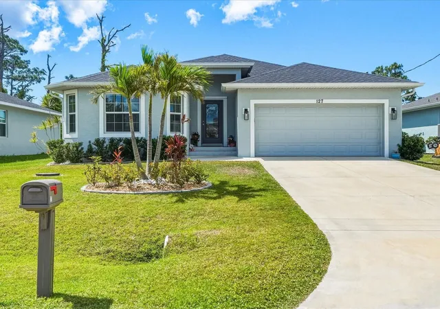 Homes for sale in Rotonda West, FL | 127 Glades Dr, Rotonda West, FL 33947 | MLS# C7524516