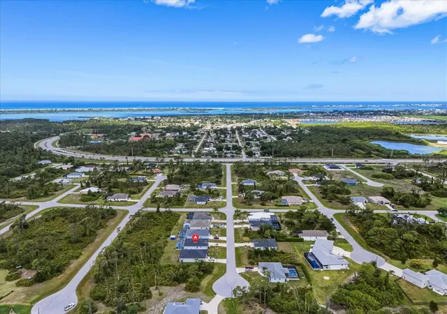Homes for sale in Rotonda West, FL | 127 Glades Dr, Rotonda West, FL 33947 | MLS# C7524516