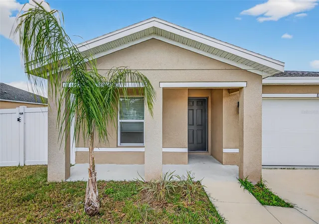 Photo 2 of Single family home for sale at 842 Gila Way, Kissimmee, FL 34759 | MLS# O6397336 | Listing updated on 2026-10-06