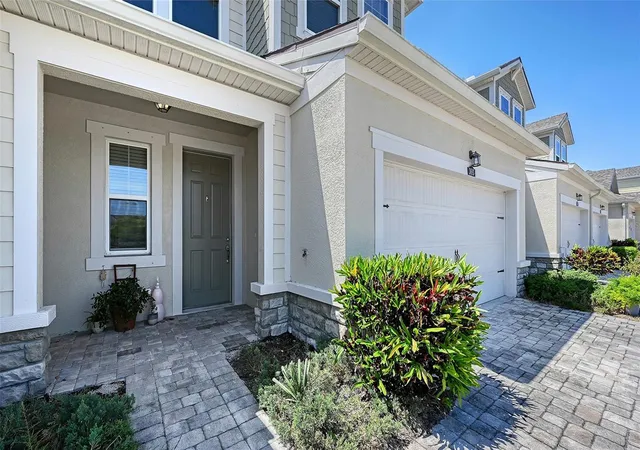 Photo 3 of Townhouse for sale at 3693 Divot Ln, Sarasota, FL 34232 | MLS# A4689299 | Listing updated on 2026-08-11