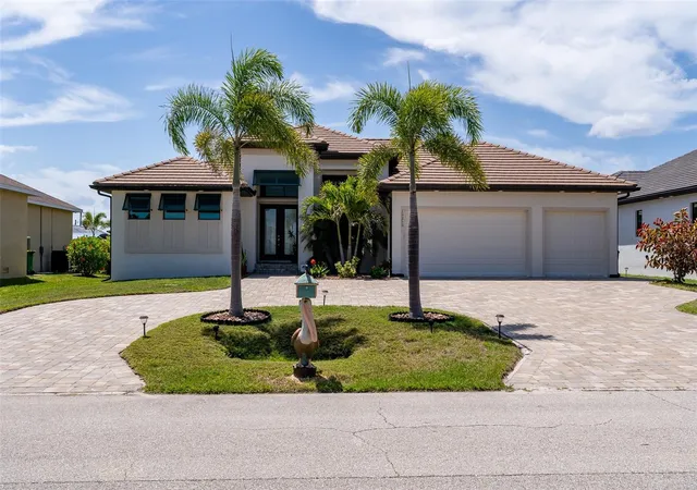 Photo 1 of Single family home for sale at 15252 Chinook Way, Port Charlotte, FL 33981 | MLS# D6146948 | Listing updated on 2026-10-17