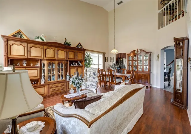 Photo 4 of Single family home for sale at 1776 Bobtail Dr, Maitland, FL 32751 | MLS# G5110747 | Listing updated on 2026-08-06
