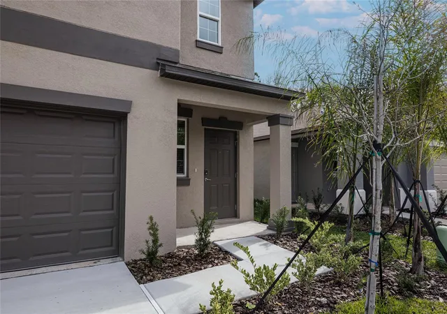 Photo 3 of Single family home for sale at 2189 Teneroc Trl, Lakeland, FL 33801 | MLS# S5147408 | Listing updated on 2026-08-15