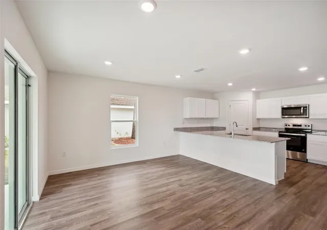5th image of 4 Sanders Cir, Homosassa, FL 34446 | MLS# C7524528
