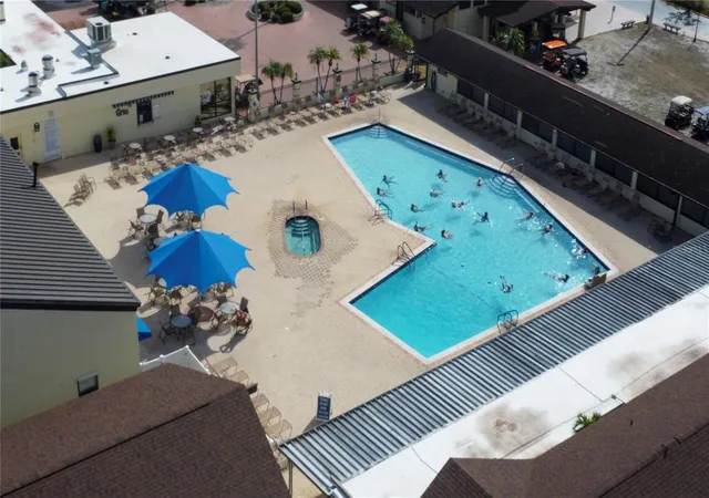 31st image of 319 Linger Ln, Sun City Center, FL 33573 | MLS# TB8495437