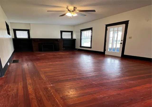 4th image of 505 Washington Ave, Eustis, FL 32726 | MLS# G5110756