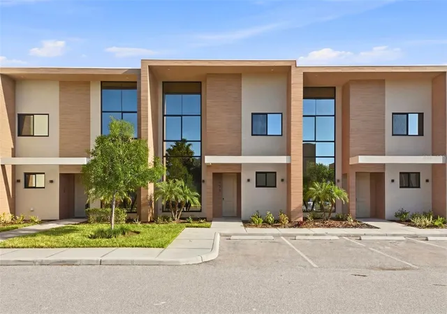 Photo 1 of Townhouse for sale at 7455 Brooklyn Dr, Kissimmee, FL 34747 | MLS# O6397425 | Listing updated on 2026-10-08