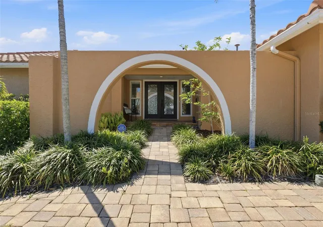 Photo 4 of Single family home for sale at 1997 Hawaii Ave NE, Saint Petersburg, FL 33703 | MLS# TB8495463 | Listing updated on 2026-10-30