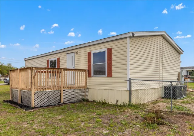 Homes for sale in Lake Panasoffkee, FL | 1371 Nw 12th Ln, Lake Panasoffkee, FL 33538 | MLS# G5110759
