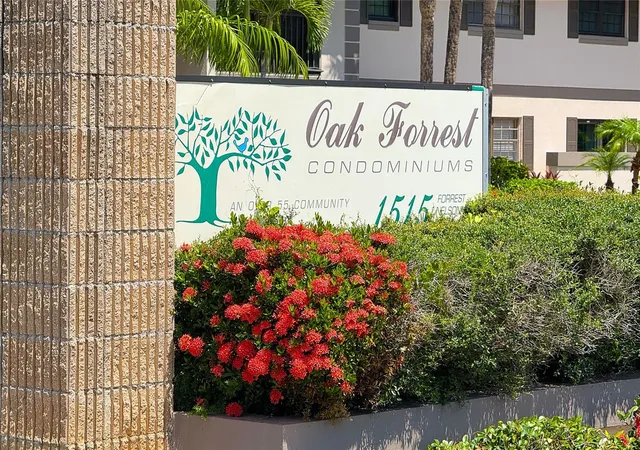 Photo 2 of Sale Pending at 1515 Forrest Nelson Blvd #P101, Port Charlotte, FL 33952 | MLS# D6146959 | Listing updated on 2026-08-13