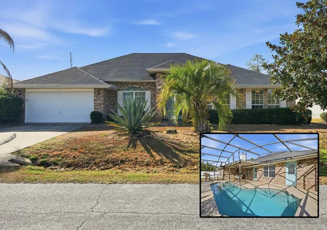 Homes for sale in Palm Coast, FL | 14 Roxanne Ln, Palm Coast, FL 32164 | MLS# FC317586