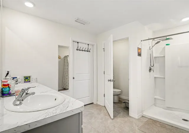 Photo 4 of Single family home for sale at 4114 Dovetail Ln, Palmetto, FL 34221 | MLS# TB8495542 | Listing updated on 2026-10-06