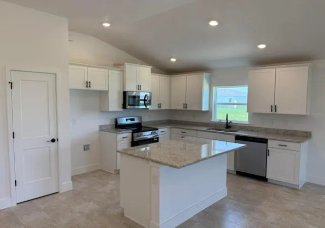 Photo 3 of Single family home for sale at 2397 Nw 23rd Avenue, Ocala, FL 34475 | MLS# OM722411 | Listing updated on 2026-09-23