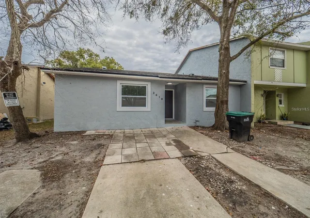 Photo 1 of Townhouse for sale at 2419 Rio Pinar Lakes Blvd, Orlando, FL 32822 | MLS# O6397509 | Listing updated on 2026-10-05
