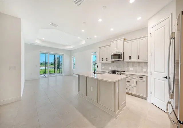 Photo 3 of Single family home for sale at 17682 Sylvester Dr, Venice, FL 34293 | MLS# A4689361 | Listing updated on 2026-09-15