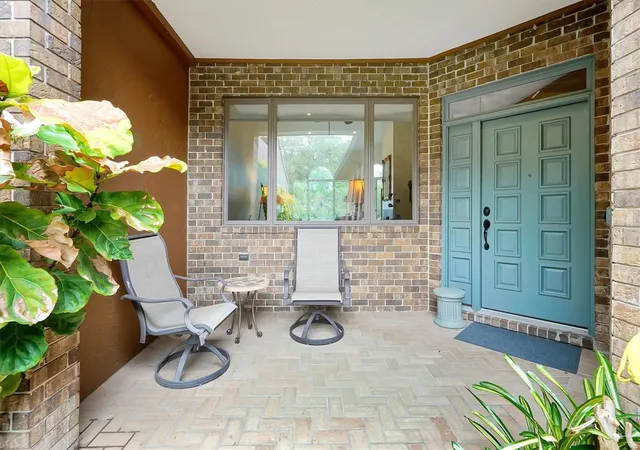 Photo 4 of Townhouse for sale at 139 Woden Way, Winter Haven, FL 33884 | MLS# P4938404 | Listing updated on 2026-04-10