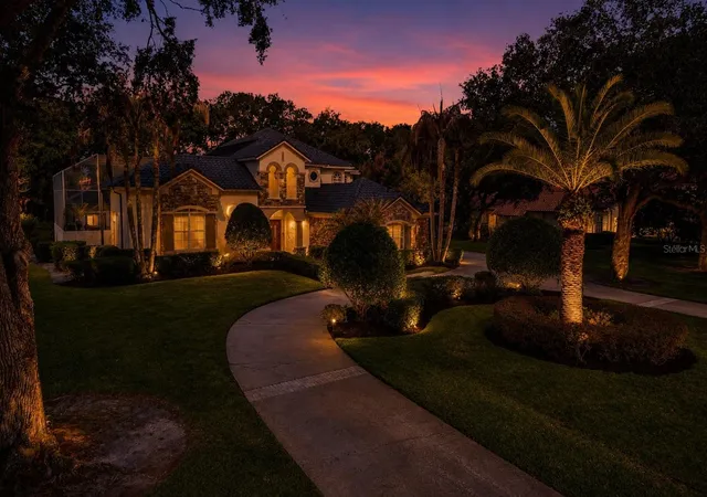 Photo 2 of Single family home for sale at 2068 Roberts Point Dr, Windermere, FL 34786 | MLS# O6397543 | Listing updated on 2026-08-31