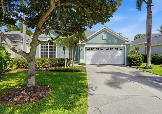 Photo 1 of Single family home for sale at 132 Tall Trees Ct, Sarasota, FL 34232 | MLS# A4689367 | Listing updated on 2026-07-13