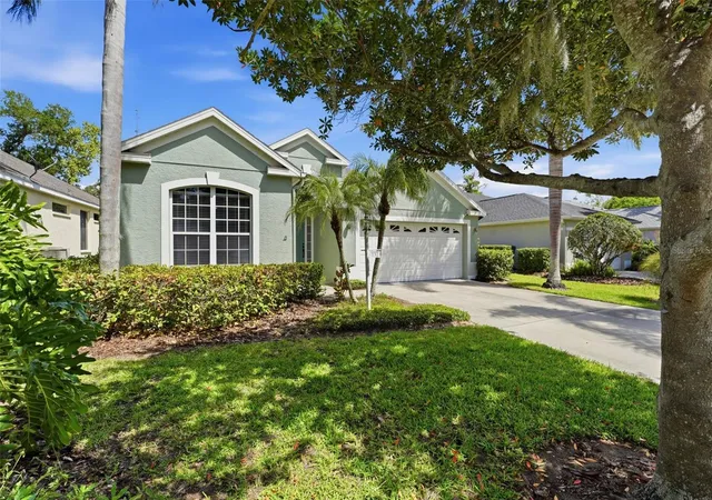 Photo 2 of Single family home for sale at 132 Tall Trees Ct, Sarasota, FL 34232 | MLS# A4689367 | Listing updated on 2026-07-13