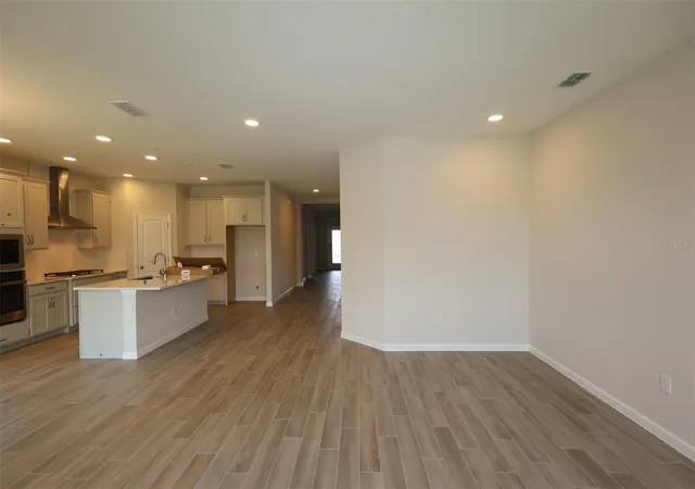 5th image of 1302 Hyde St, Saint Cloud, FL 34771 | MLS# O6397544