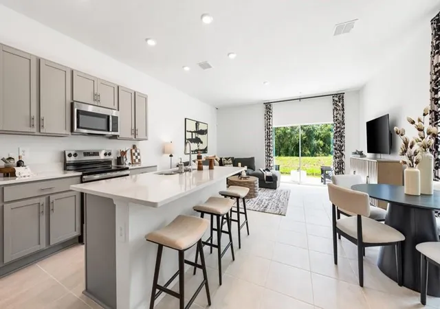 4th image of 2679 Balmerino Wy, Mount Dora, FL 32757 | MLS# O6397557